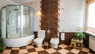 Гостиница Волна Светлогорск Представительский Люкс трехкомнатный-10