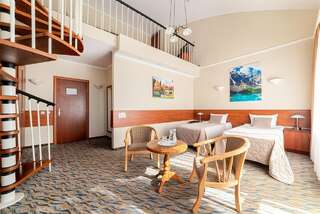 Гостиница Волна Светлогорск Полулюкс двухуровневый-3