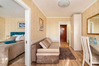 Гостиница Волна Светлогорск Студия двухкомнатная-4